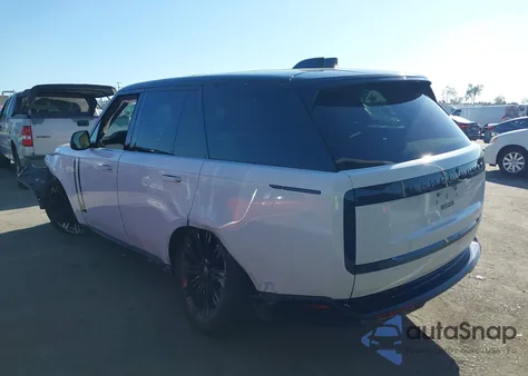 2025 Land Rover Range Rover P400 Se z USA, uszkodzony, nr VIN SALKP9FU3SA296916